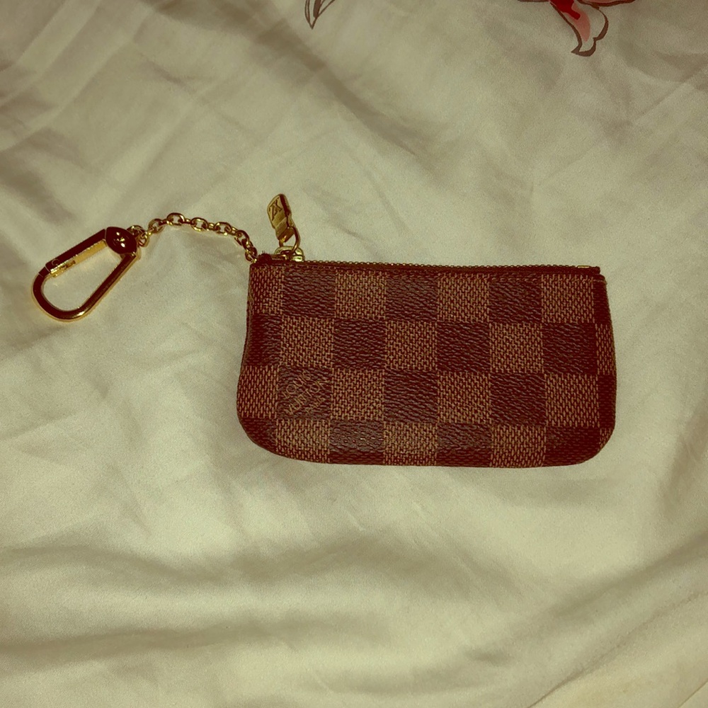 Louis Vuitton keychain card holder!